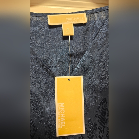 NWT Michael Kors wrap top - Picture 4 of 7